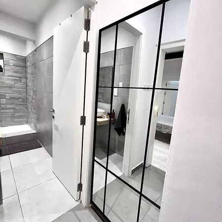 Dar Il-hnejja - Character Close To Valletta איל-פוריאנה