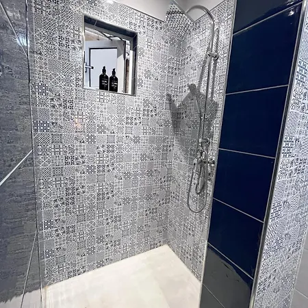 Dar Il-hnejja - Character Close To Valletta *