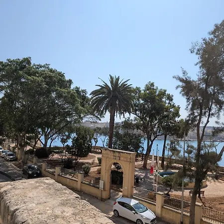 בית נופש Dar Il-hnejja - Character Close To Valletta
