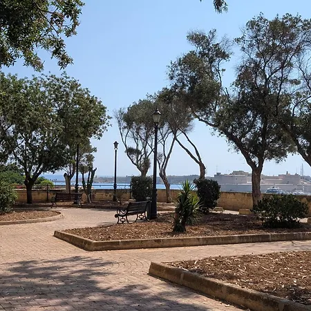 בית נופש Dar Il-hnejja - Character Close To Valletta