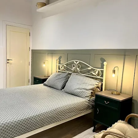 Dar Il-hnejja - Character Close To Valletta フロリアーナ