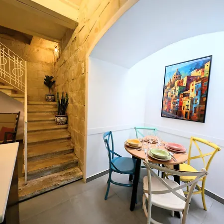 Dar Il-ħnejja - Character Close To Valletta Casa vacanze Floriana