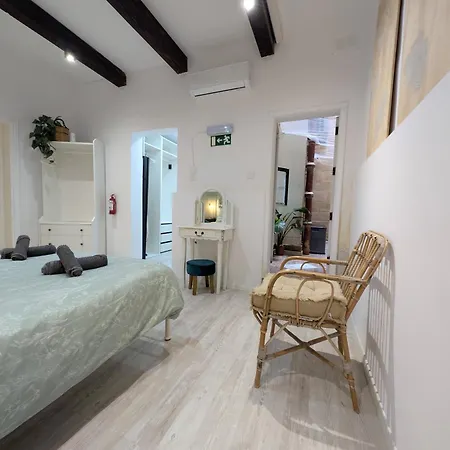 Dar Il-ħnejja - Character Close To Valletta