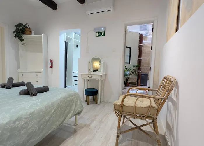 Dar Il-ħnejja - Character Close To Valletta